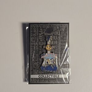 Hard Rock Cafe Seattle City Skyline V20 Collectiable Pin *Extremely Rare*